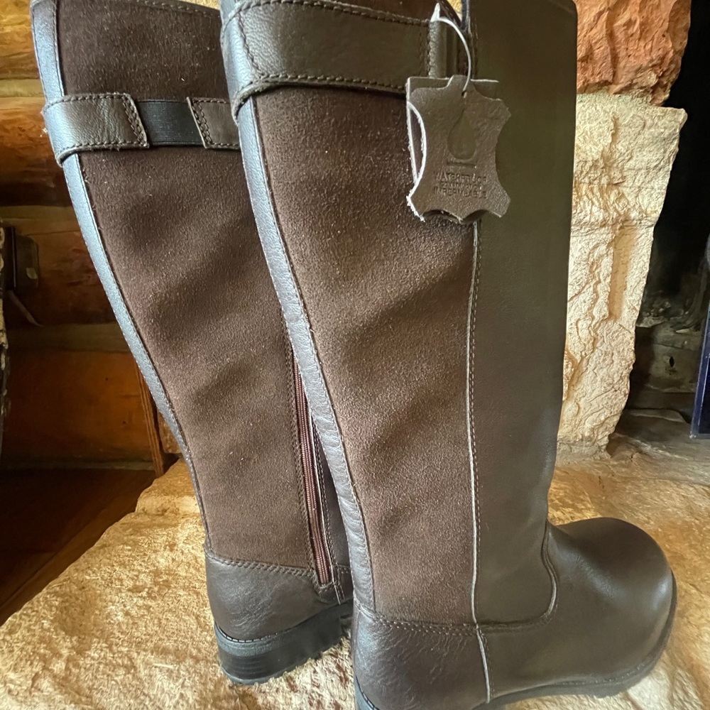 Clarks Faralyn tall boots